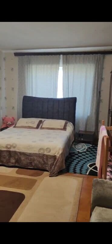 dernegulde kiraye ev: 4 otaqlı, 220 kv. m, Orta təmir — 7