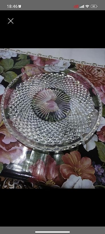 Şüşə meyvə və ya salat qabı - Material: qalın şüşə - Dizayn: mərkəzdə lalafo.az -da Şüşə meyvə və ya salat qabı - Material: qalın şüşə - Dizayn: mərkəzdə