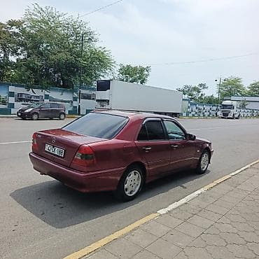 moto ucuz: Mercedes-Benz C 180: 1.8 l | 1998 il Sedan — 4