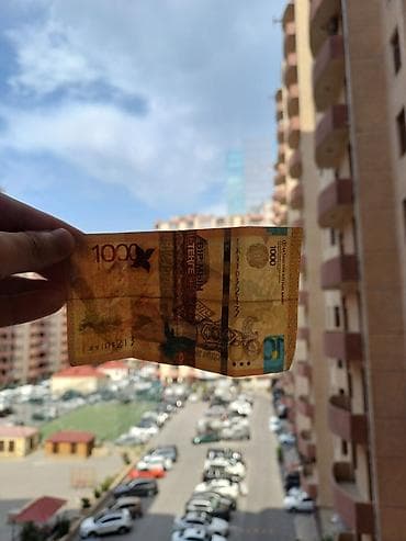 bakı saat: Qazaxıstan 2014 cü ilə aid 1000 tengesi — 1