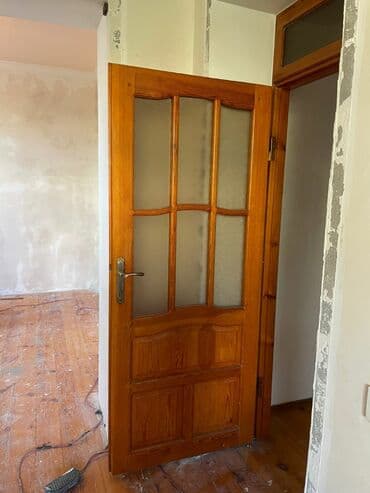 Chery: TECİLİ SATILIR COX ÜCÜZ SATILIR.Taxta otaq qapıları dəsti:Temiz — 4