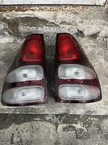 задние фонари lexus gx 470: Накаливания, Toyota 2009 г., Б/у — 3