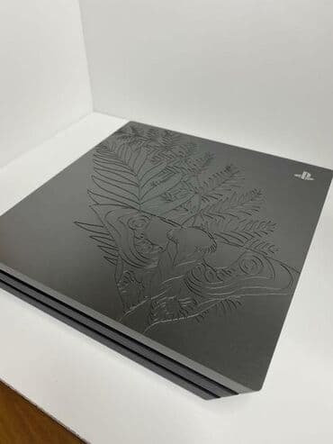 xbox 360 disk: PS4 Pro The Last of Us Part II Limited Edition Konsol ideal — 1