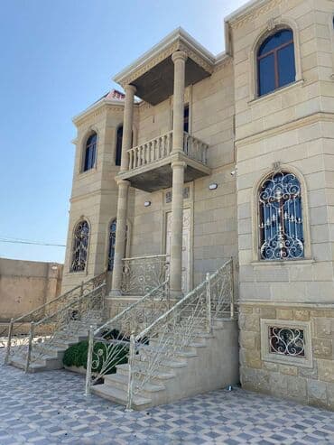 Bakı, Novxanı, 355 kv. m, 7 otaqlı, Kombi, İşıq, Su