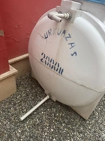Turkuaz brendi su çəni – 2000 litr - Tutum: 2000 lt (çəpin üzərində — 2