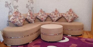 Продукты питания: Б/у, Угловой диван, Пуфик — 1