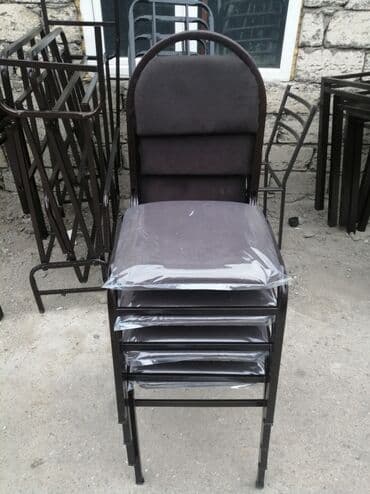 Stulllar 13manatdan başlayır 60manata qeder Stollar Masalar Ofis