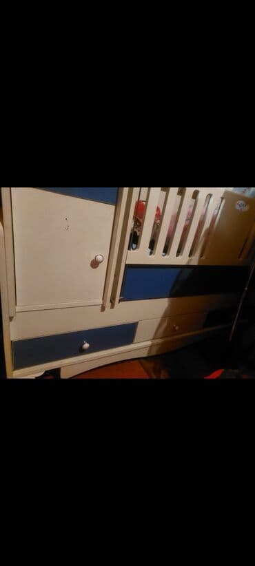 3 d aboylar: Oğlan üçün, İşlənmiş, Dördbucaq, Beşik, Matras ilə, Yellənmə mexanizm ilə — 3