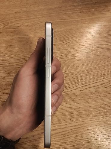 poco f6 azerbaycan: Poco F7, 512 GB, rəng - Gümüşü, Sensor — 7