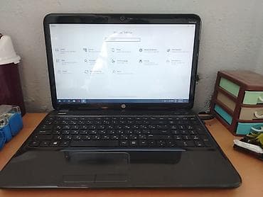 HP Pavilion g6 noutbuk - Ekran: 15.6" LED, parlaq panel - Klaviatura