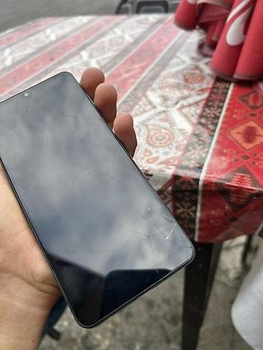 galaxy a54: Samsung Galaxy A22, rəng - Qara, Qırıq — 4