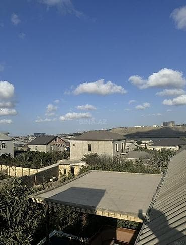 yeni ramanada evler: Həyətyanı sahəsi geniş, iki tikilidən ibarət fərdi yaşayış evi — 10