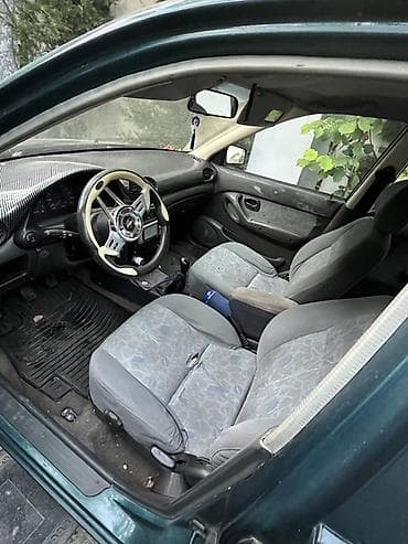 şevrolet aveo satışı: Hyundai Accent sedan Hunday Aksent 1995 Qiumət 2500 mator 1.5 — 4