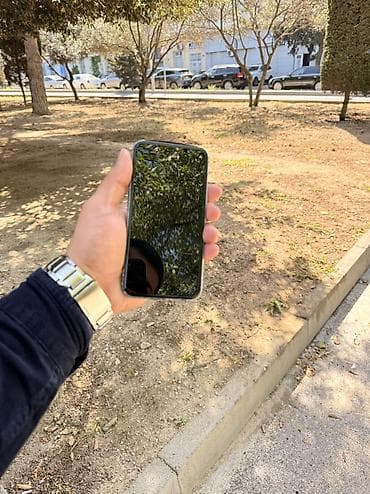soyducu su: IPhone 11 — 3