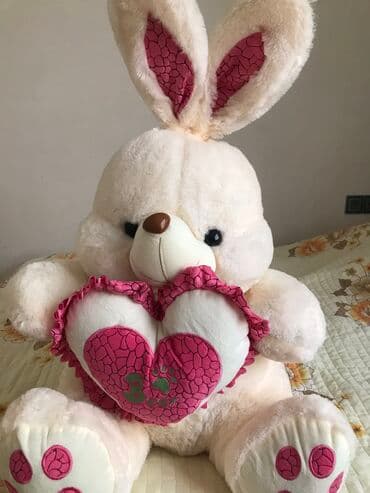 Oyuncaq dovşan 15manat hec işlənməyib yenidi