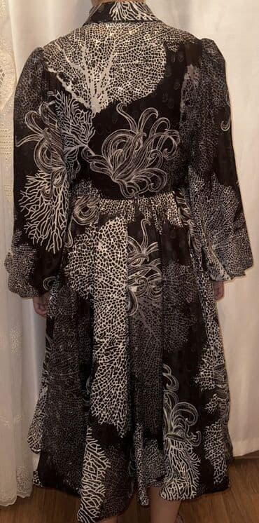 шафран диет оригинал: Qara-ağ naxışlı midi don - Dizayn: Qara fon üzərində abstrakt floral — 3