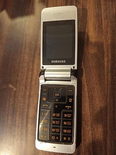 philips xenium x519: Samsung rəng - Qara, Düyməli — 2