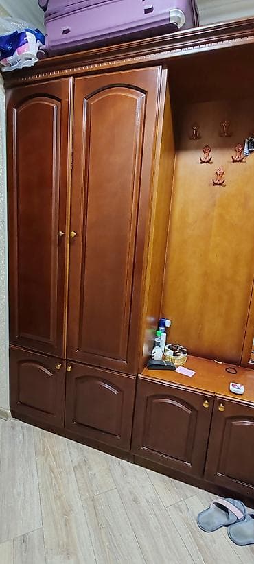 Шкафы: 2 двери, С зеркалом, Коричневый, Другой материал, Распашной, Прямой шкаф — 3