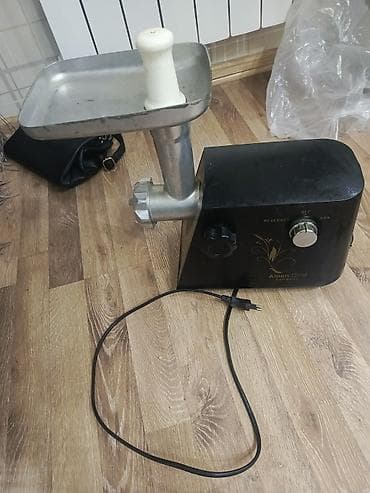 Ət çəkən maşın Revers ilə