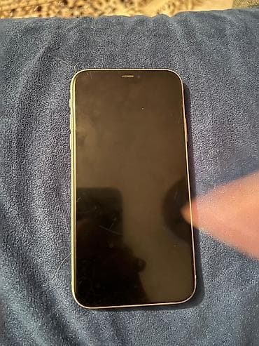 iphone 11 pro islenmis: IPhone 11, Qara, Face ID — 8