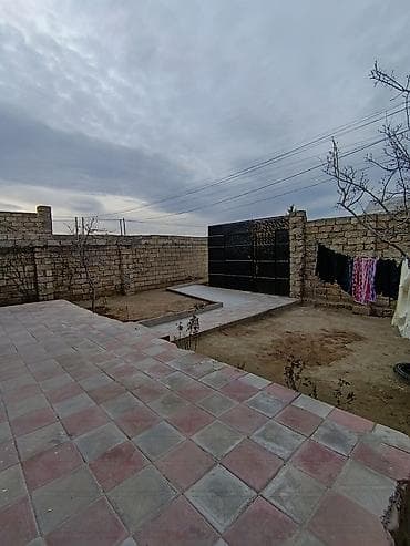 gencede satilan heyet evleri 2024: 90 kv. m, 4 otaqlı, Qaz — 2