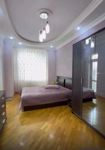 Kirayə mənzillər: Bakı, 3 otaqlı, Köhnə tikili, 118 kv. m — 2