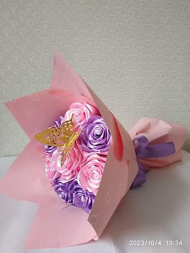 suni bitki: Atlas lentlərdən hazırlanmış solmayan güllər — 2