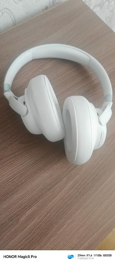 bluetooth qulaq: Yeni Simsiz (Bluetooth) Qulaqcıqlar, JBL, rəng - Ağ — 1