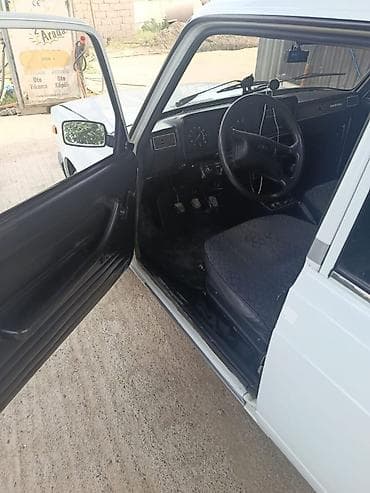 oblisovka qiymeti: VAZ (LADA) 2107: 1.6 l | 2009 il 65000 km Sedan — 6