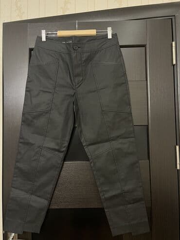 hadise konser bileti 2023: Zara deri görünümlü, düz biçimli şalvar. S razmerdir ama Oversize — 1