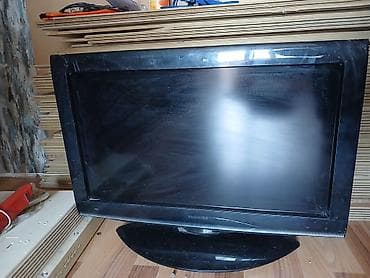 Elektronika: Toshiba LCD televizor - Ekran: təxminən 26–32 düym diaqonal — 1