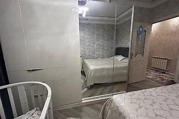 Ağ rəngdə yataq otağı üçün dolab dəsti - Geniş 2 qapılı qarderob