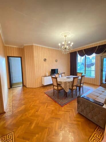 bakida kiraya evler: 28 may metrosuna yaxın Amerika səfirliyinə yaxın 5 mertebeli binanın — 2