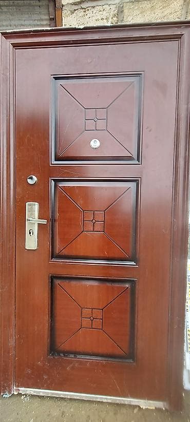 kilimler: Metalkonstruksiya giriş qapıları – müxtəlif dizayn və komplektasiya — 3