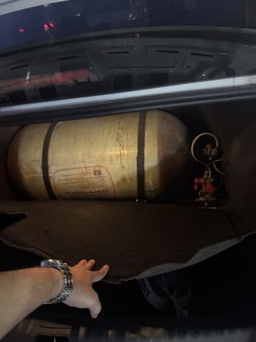 traktor altlıqlı qış çəkmələri: TAKSI BURAXILIS KARTI VAR 24 kub balon gunluk 40 AZN qalmag — 2