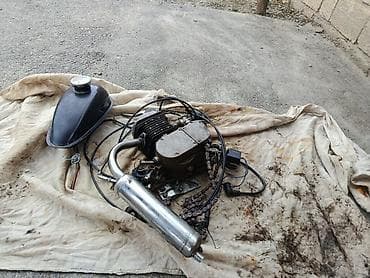 pec matoru: Velosiped üçün benzinli motor dəsti Tərkib: - 2-takt benzin mühərriki — 1