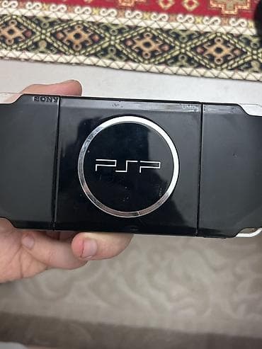 mini phone: Sony PSP (PlayStation Portable) əl konsolu – qara rəng — 3