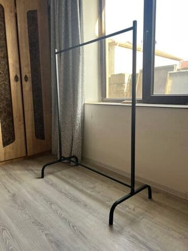 lazer otagi arenda: Ölçü texmini Hündürlük 134 Eni 103 Metall paltar asılqanı/rax - — 2