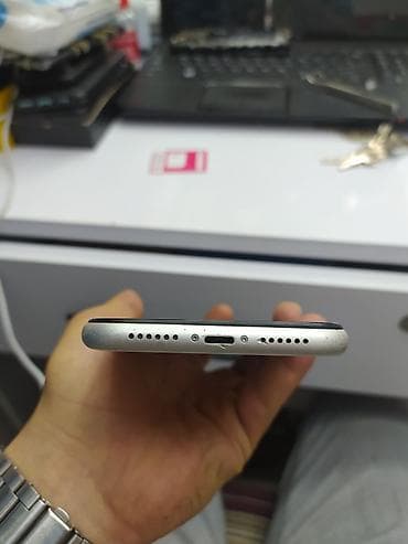 iphon xr: IPhone 11, 64 GB, Ağ, Face ID — 5