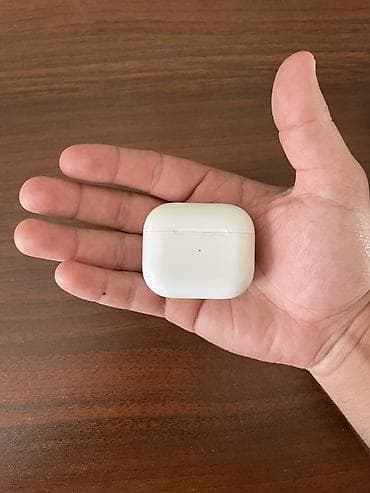 Qulaqcıqlar: Apple AirPods (3-cü nəsil) hecbir prablemi yoxdur,Qiymet razilasmaq — 1