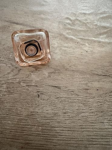 30 ml krem: Lancome tresor 7.5ml- Mini ətir şüşəsi – kvadrat formalı, şəffaf açıq — 2