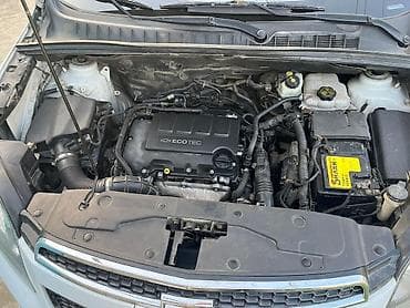 mini.traktor: Chevrolet Orlando, ağ rəngli, 5 qapılı yolsuzluq/miniven tipli kuzov — 5