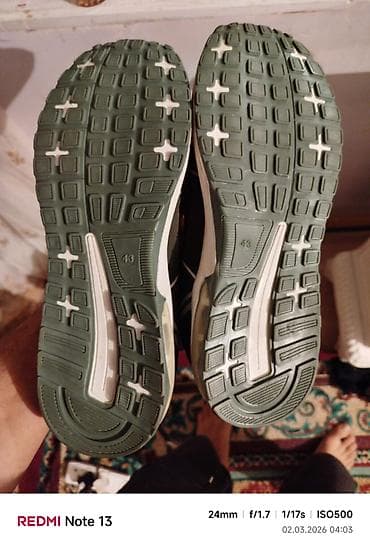 Cinslər: Təzə krasofka.42 43 razmer ayaq üçün uyğundur — 2