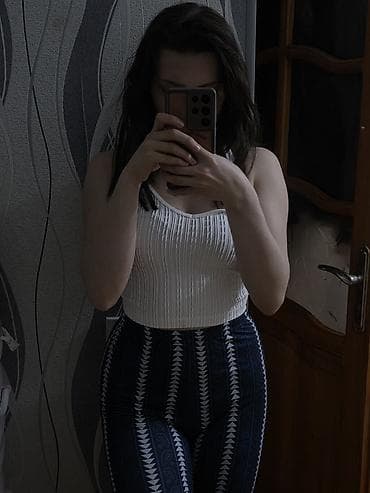 Qadın şalvarı – elastik, yüksək belli, naxışlı -Razmer: S, amma strech