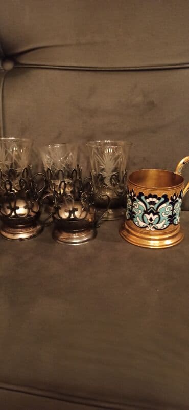 4 nəfərlik velosiped: Məhsul: Naxışlı metal stəkanlar dəsti + dekorativ metal qab-qacaq — 37