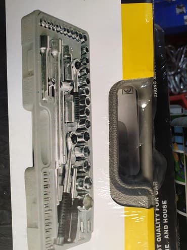 usta alet cantasi: Açar dəsti — 1