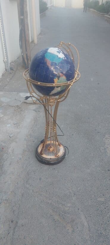 Qlobus ev sinif otağına lazım