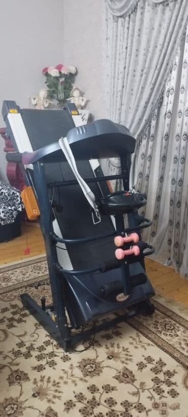 беговая дорожка в оше: Hec bir problemi yoxdu az işlənib təcili satılır qiymətində razılaşmaq — 2