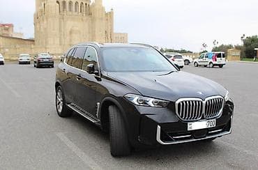 qaz2410 satisi: BMW X5 – qara rəngli, premium sinif SUV Xarici xüsusiyyətlər: - Böyük — 1