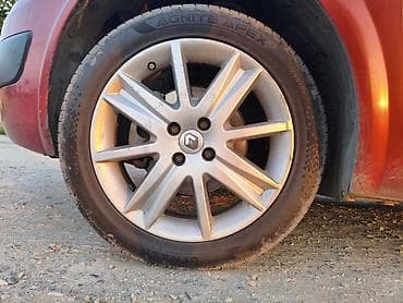 Колесо Renault 235 / 45 / R 17, 5 Болтов — 3
